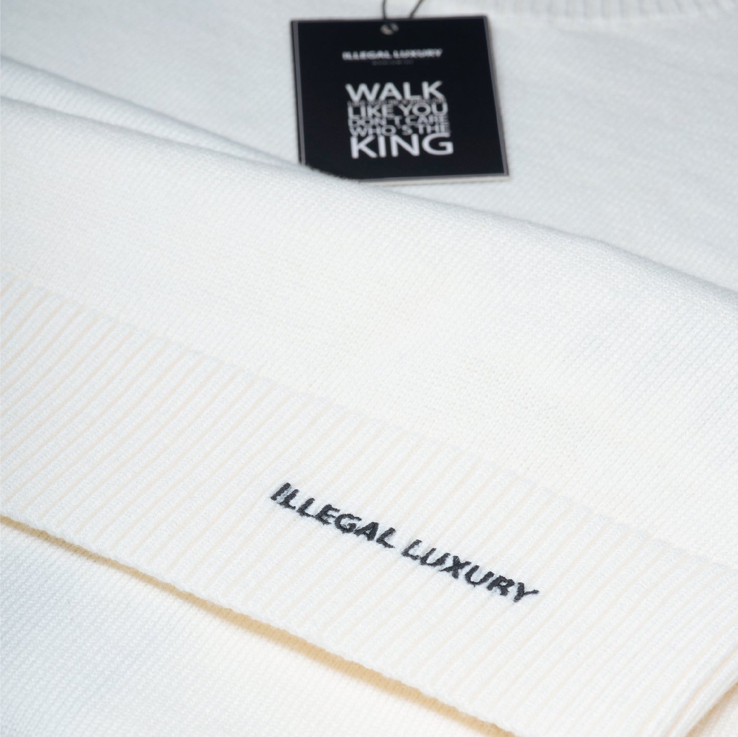 Illegal Luxury – Sweater No.4
