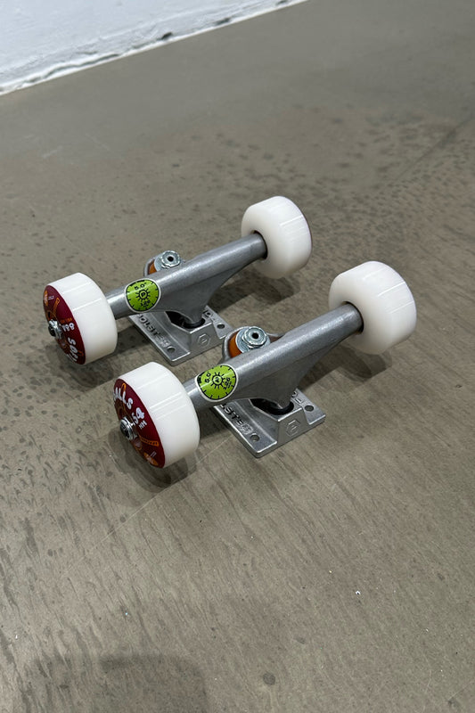 Polster Trucks Set Soft Wheels 88a