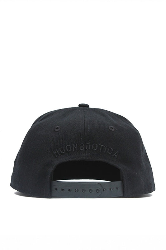 MOONBOOTICA Logo Snapback - ALL BLACK