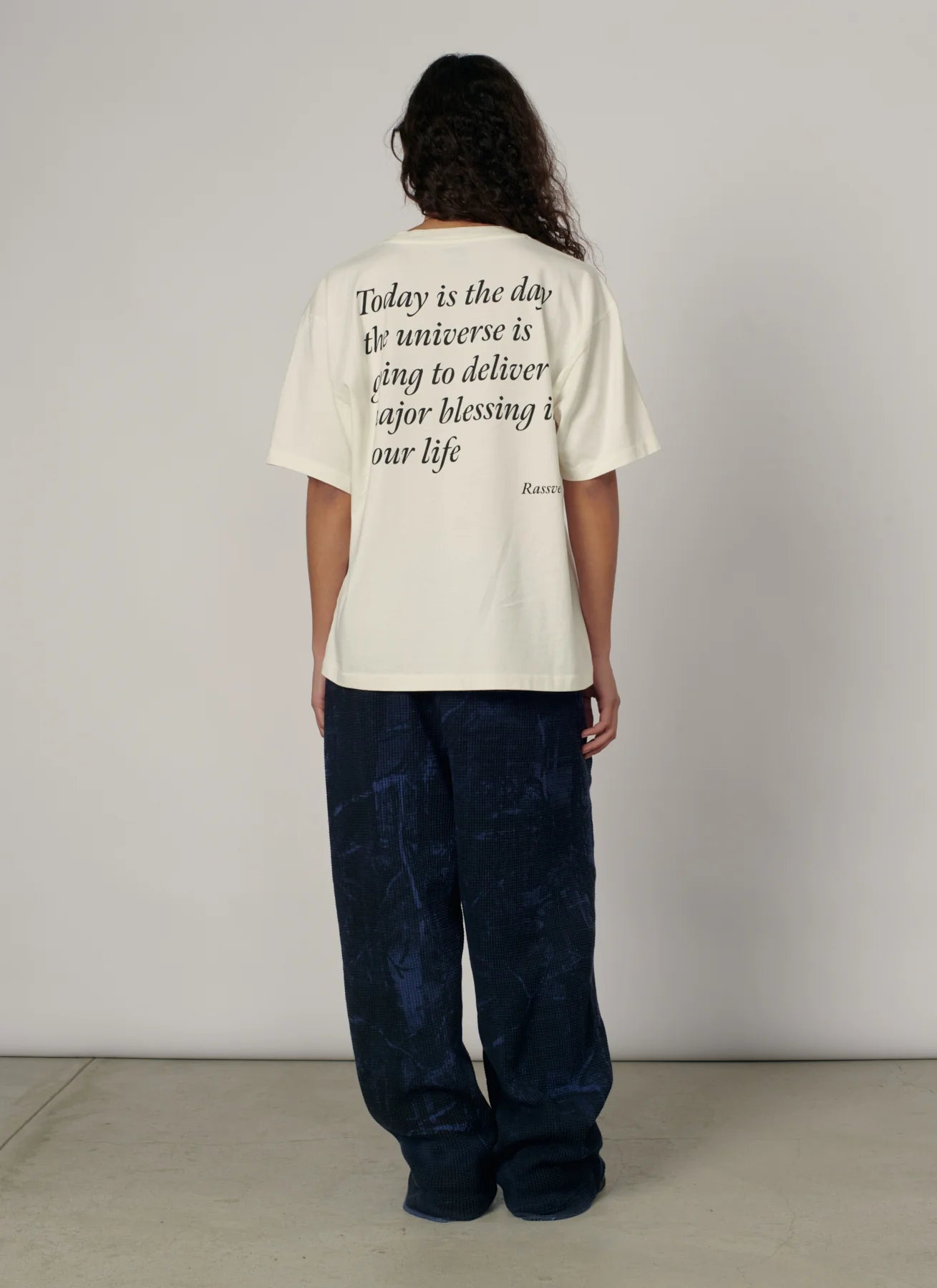 Rassvet BLESSINGS TEE SHIRT OFF WHITE
