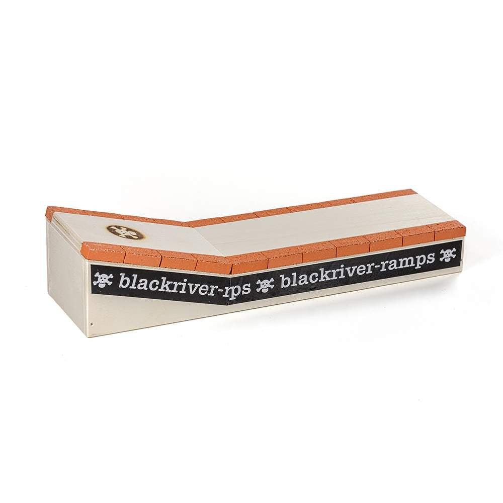 Blackriver Fingerboard Ramps - Brick Curb