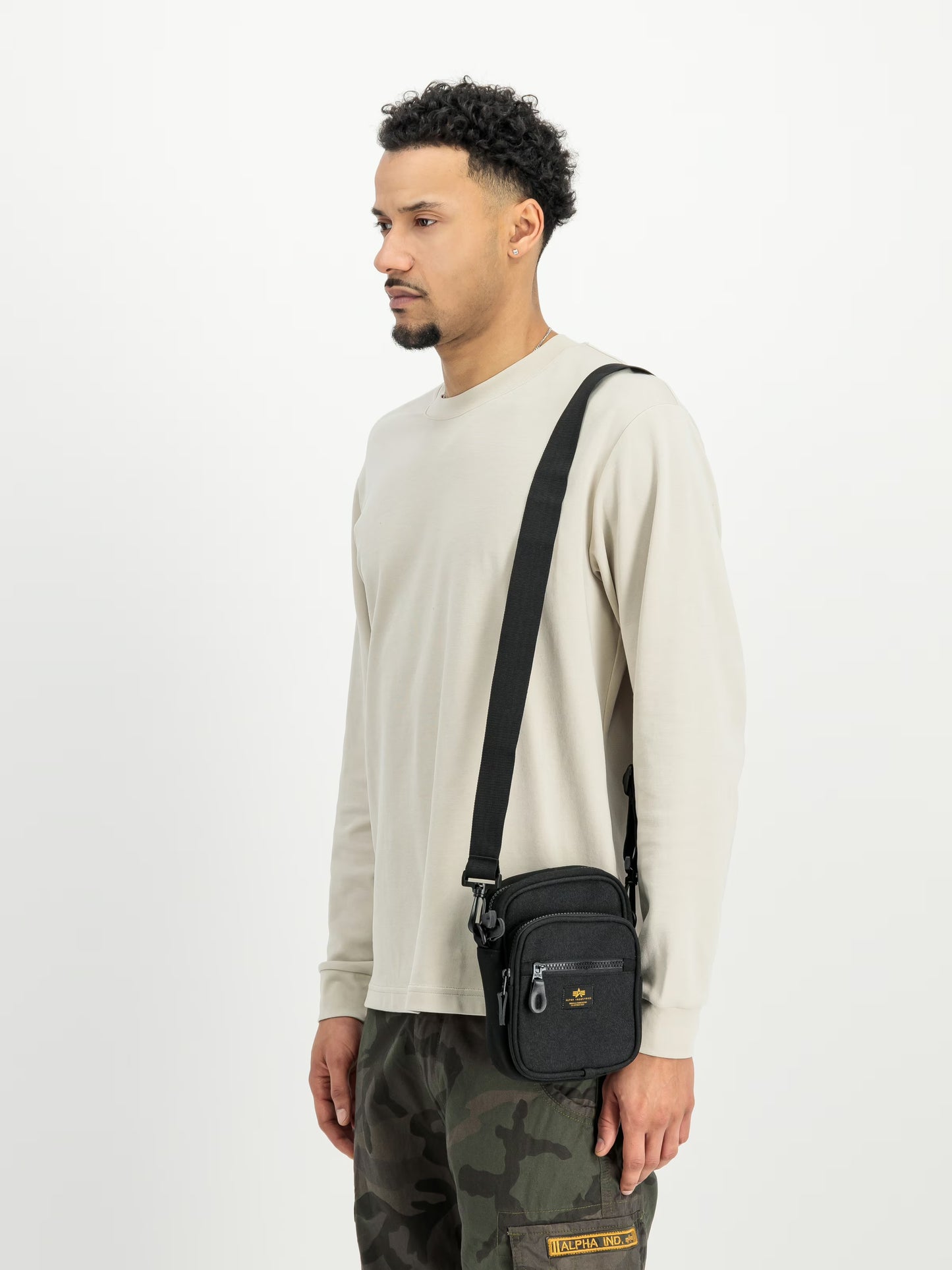 Alpha Industries Label Messenger Small Bag