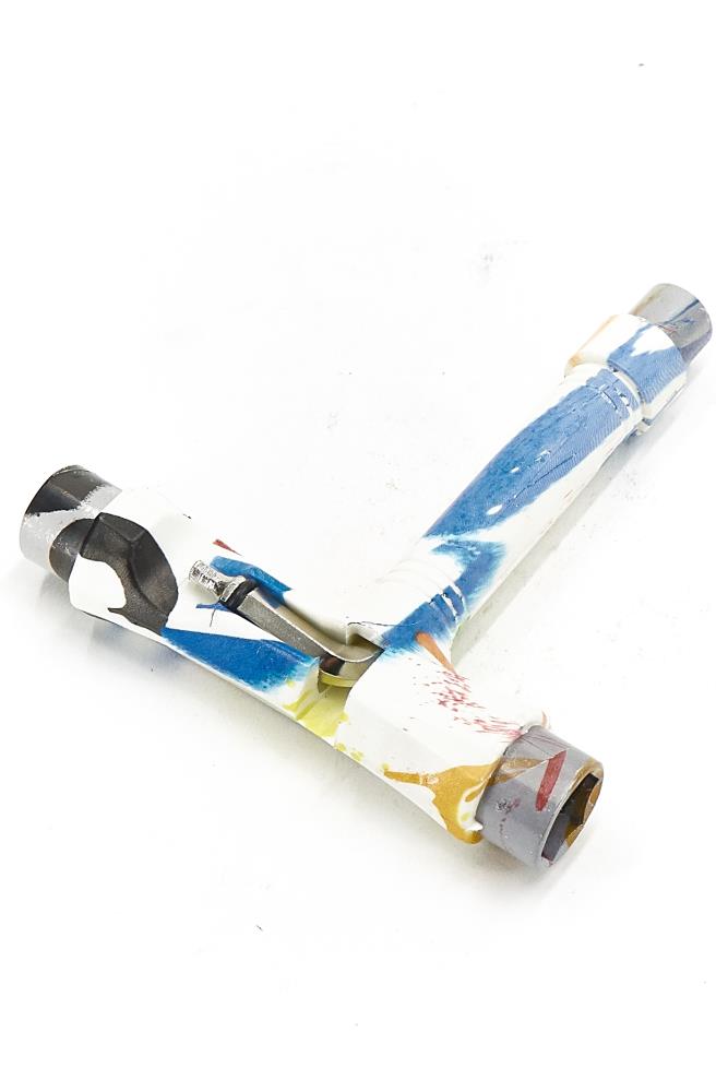 Hydroponic T-Tool Print White Tie Dye