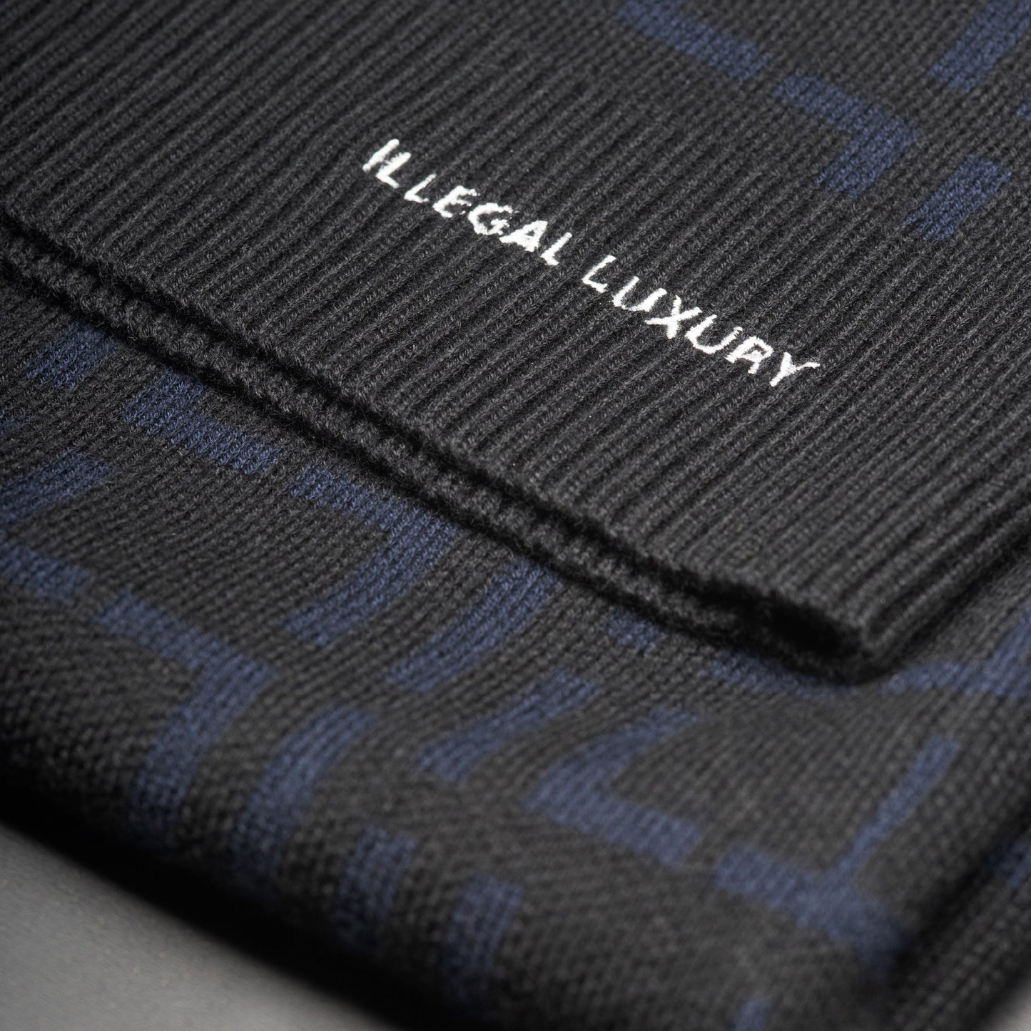 Illegal Luxury – Sweater No.2