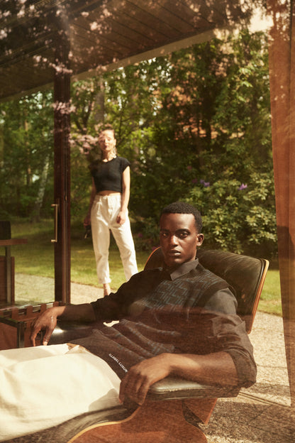 Illegal Luxury – Sweater No.2