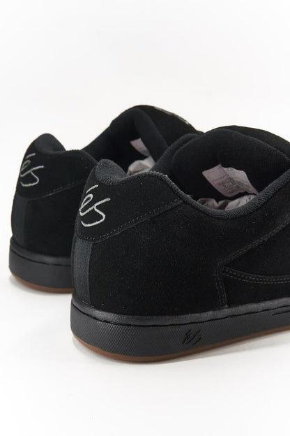 éS Accel OG Black