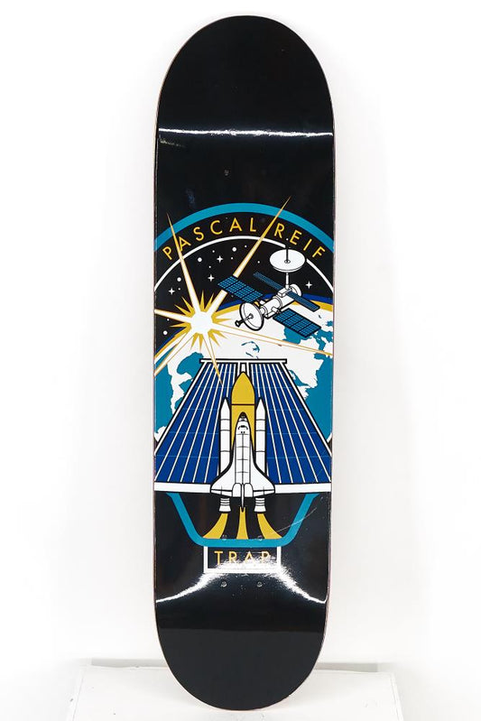 Trap Space Reif Deck Black