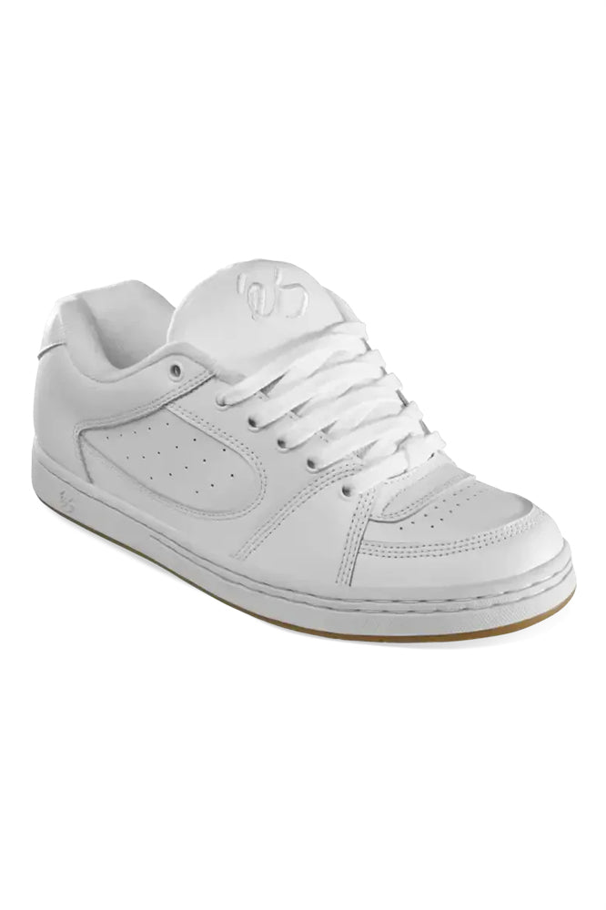 éS Accel White