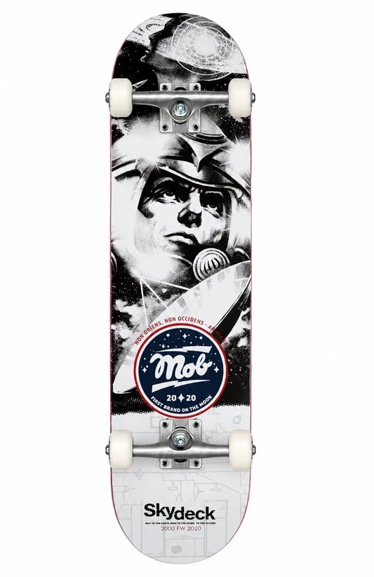 Mob Skateboards Cosmonaut Complete mit Polster-Trucks und MOB Wheels 53mm 99A