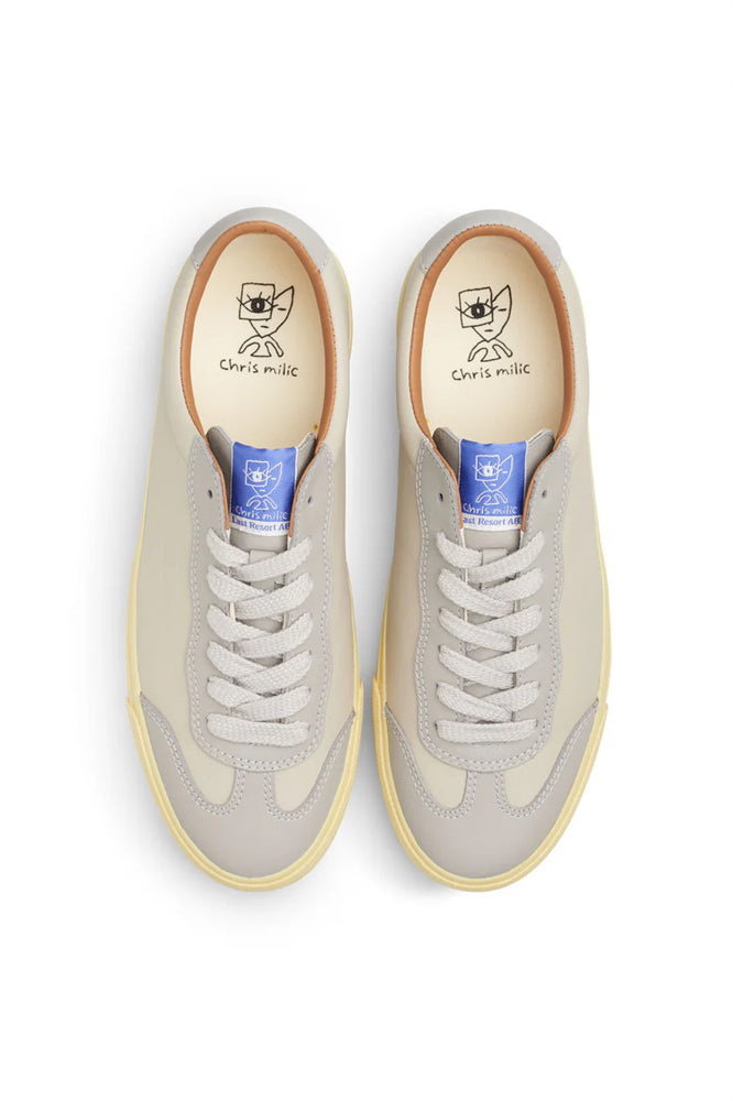 Last Resort AB VM004 Millic Dove Grey Nicotine