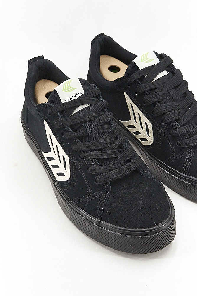 Cariuma Catiba Pro Skate All Black Skateshoes Schuhe Mantis